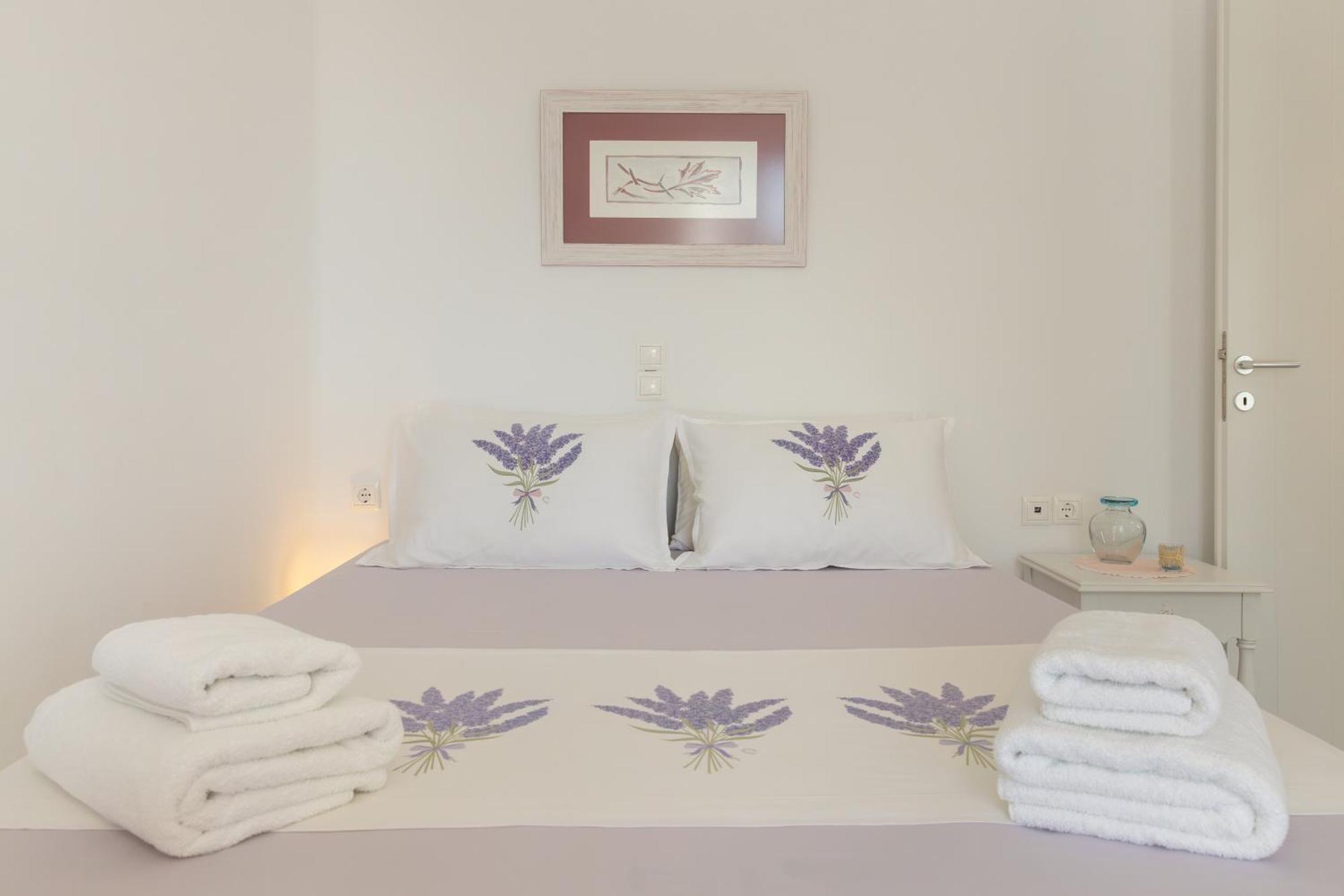 Paros Melodia Apartments Логарас Экстерьер фото