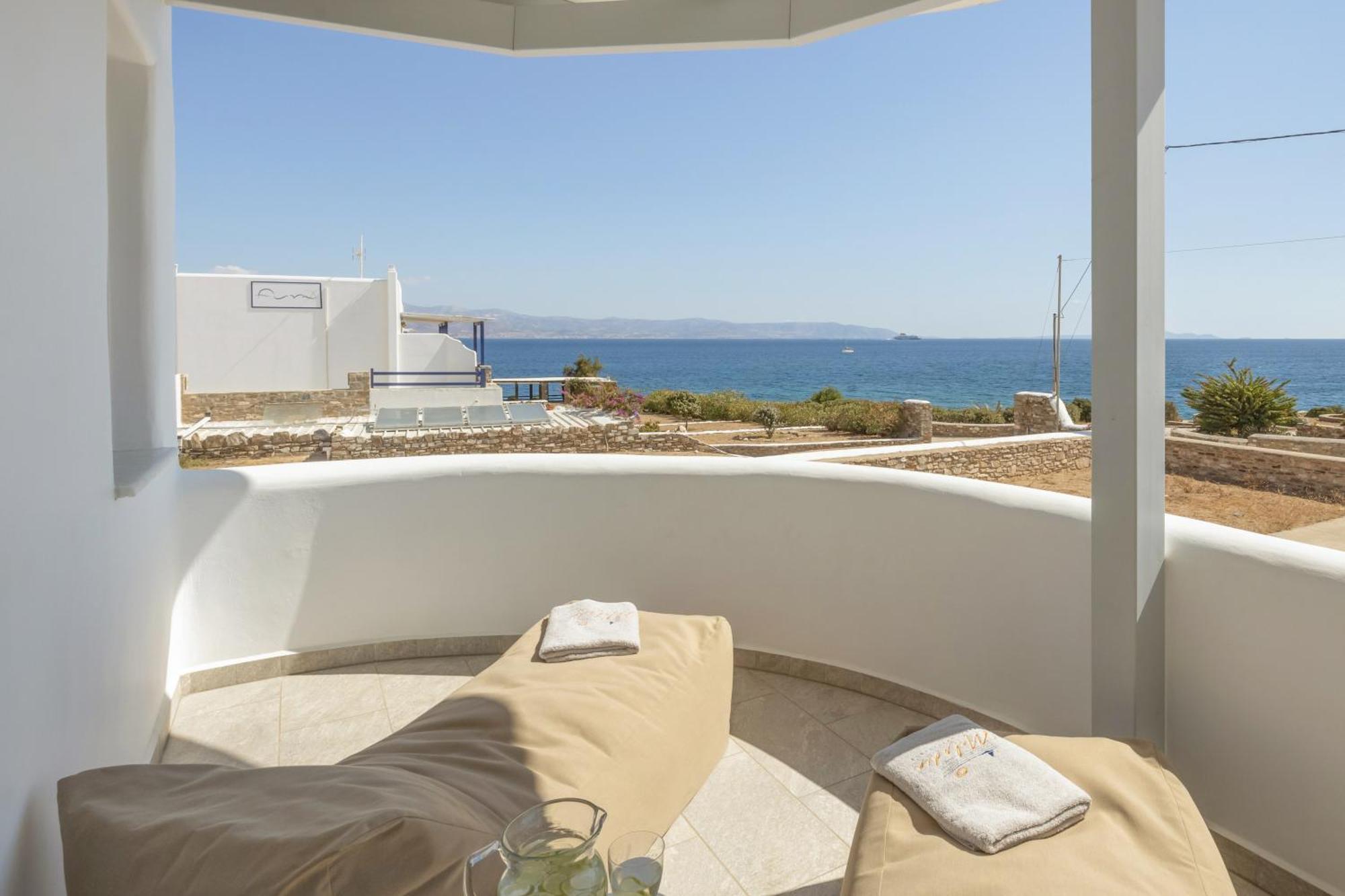 Paros Melodia Apartments Логарас Экстерьер фото